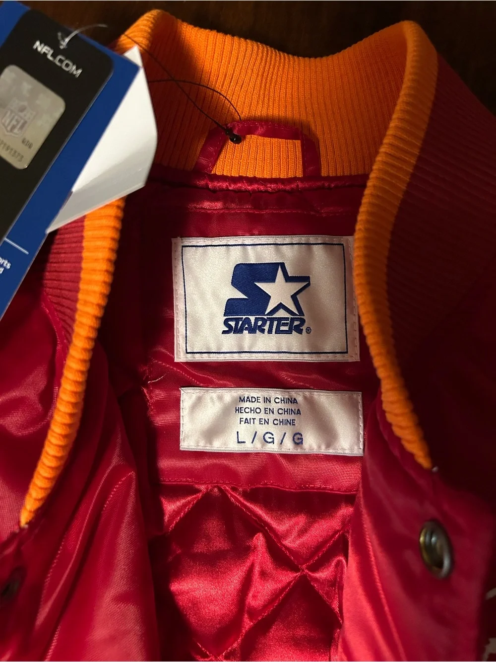 STARTER JACKET Tampa Bay Buccaneers  Throwback Limited Release Vintage Bomber
